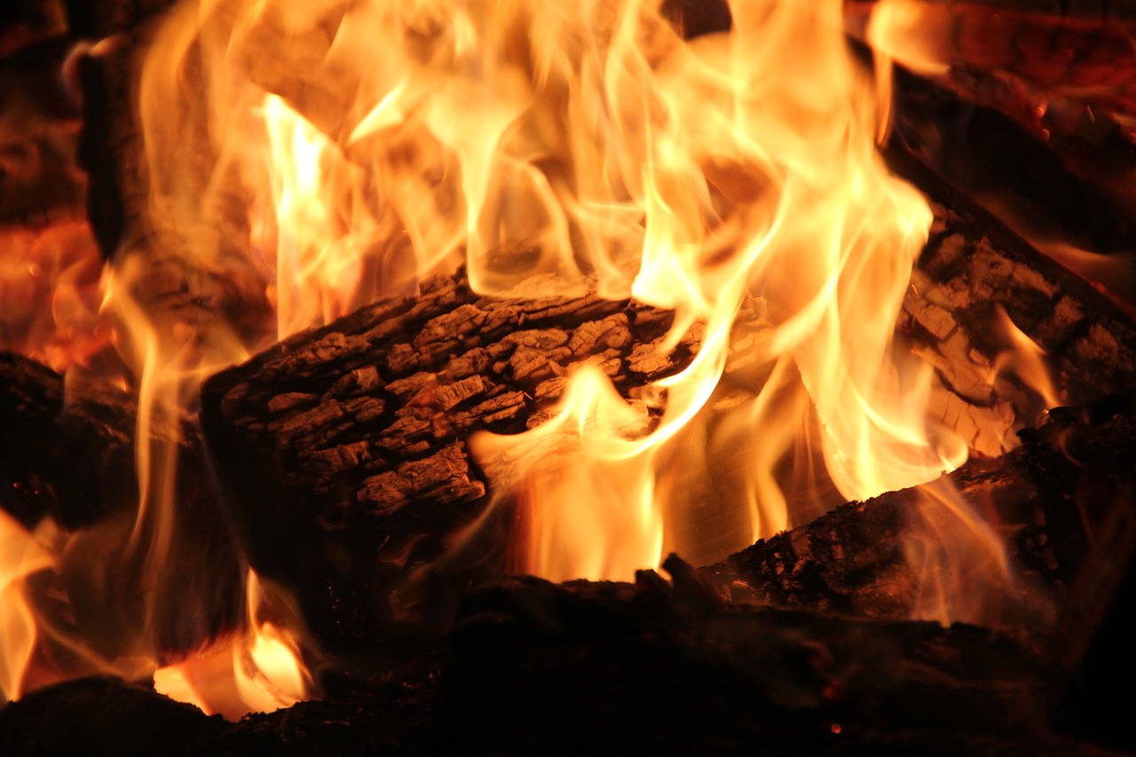Expert Fireplace Cleaning in Carlisle, MA Professional Fireplace Cleaning Services In Carlisle Massachusetts